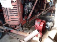 Tracteur Mc Cormick Farmall F235D 2