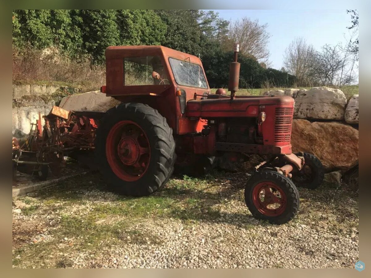 Tracteur IH BMD 1