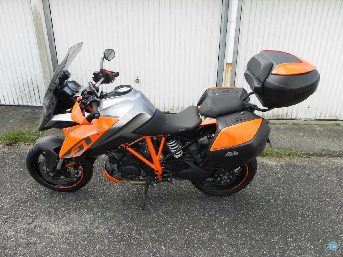 Superbe KTM 1290 SUPER DUKE GT orange vernis 1