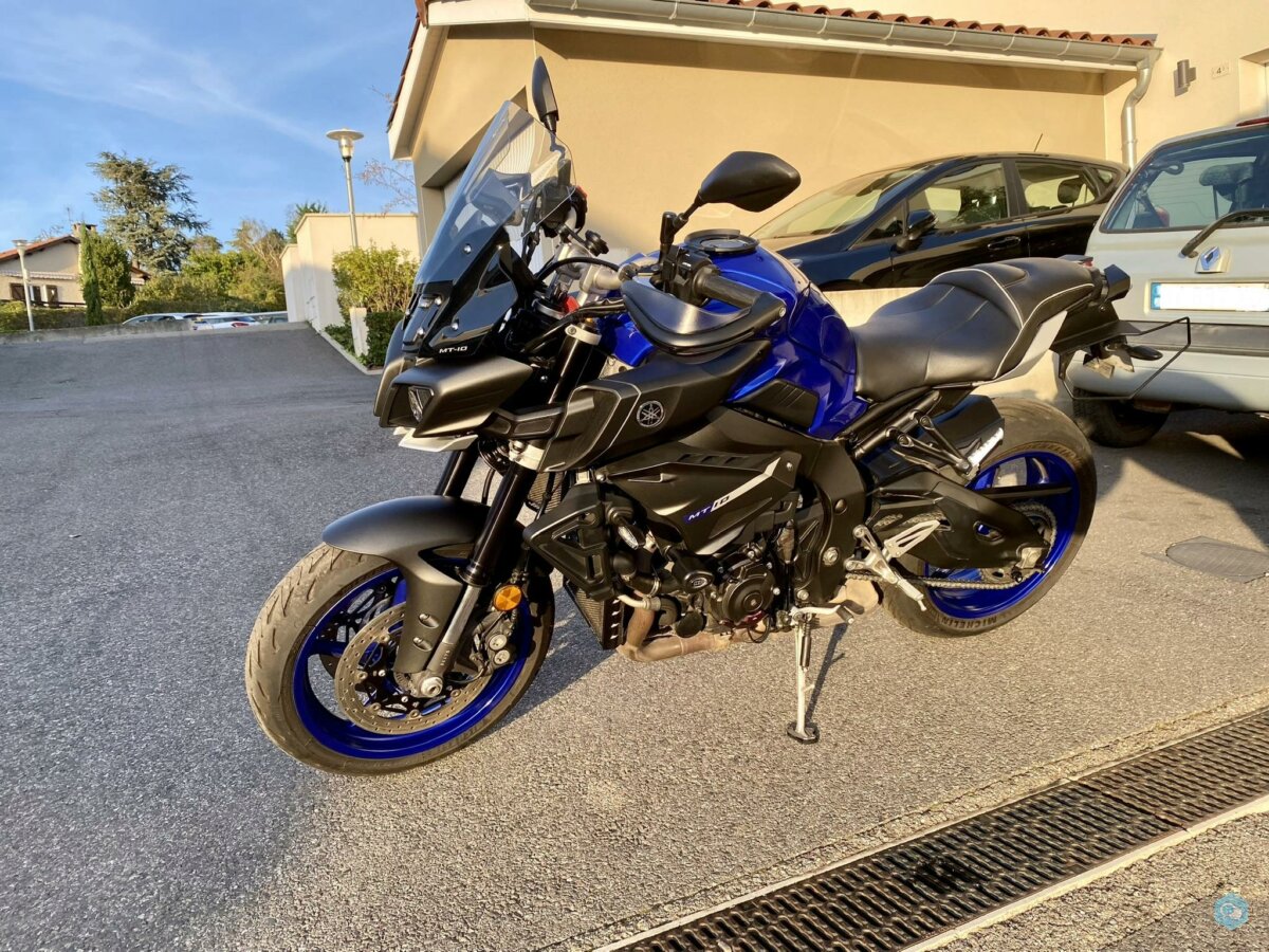 Yamaha MT-10 3