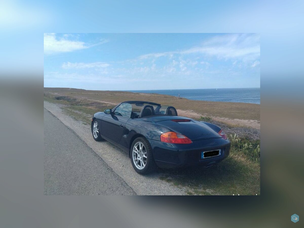 Porsche Boxster 2,5 l 204cv 1997 bleu nuit  2