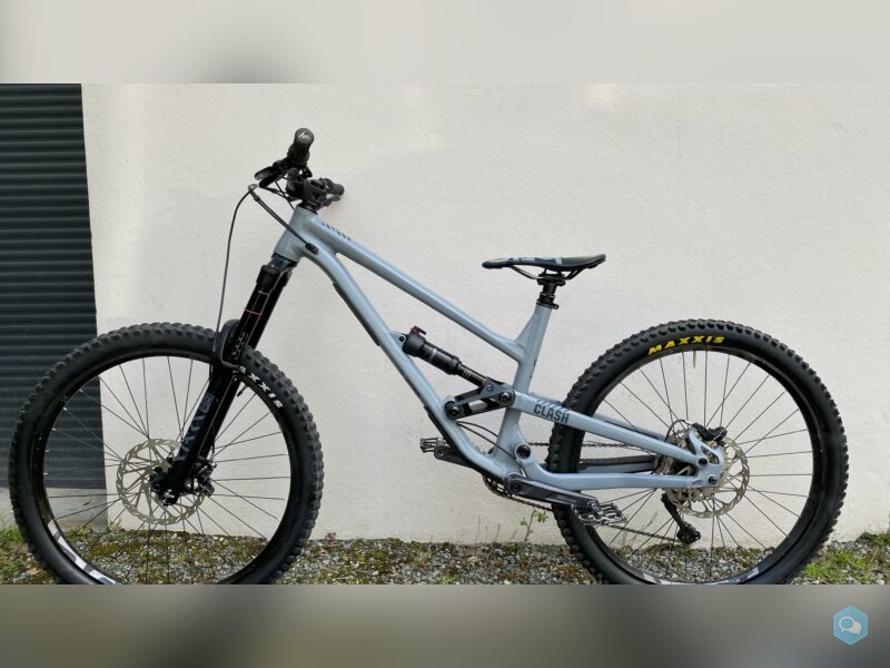 Commencal clash 2021 taille M 5