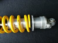 Vends Amortisseur OHLINS pour MT09 2014  1