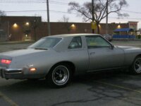 Buick Riviera 1975 voiture de Gary Carter 4