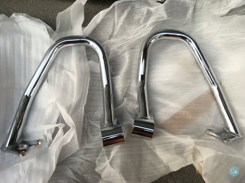 Highway Bars avant Indian Scout 2881756 5