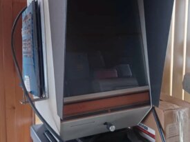 Lecteur de microfiche et fiche Ford