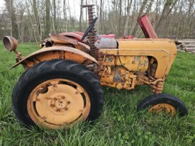 Porsche Tractor A122