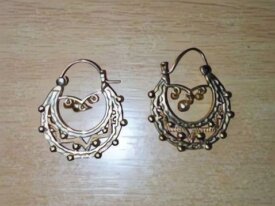 Créoles plaqué or 20 €