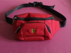 Sacoche Ferrari Sport 25 €