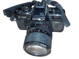 Appareil photo Minolta – 30 €