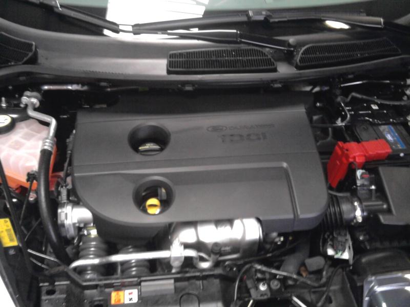 cache moteur sur fiesta 16tdci 95 cv - Ford Fiesta - AutoPassion
