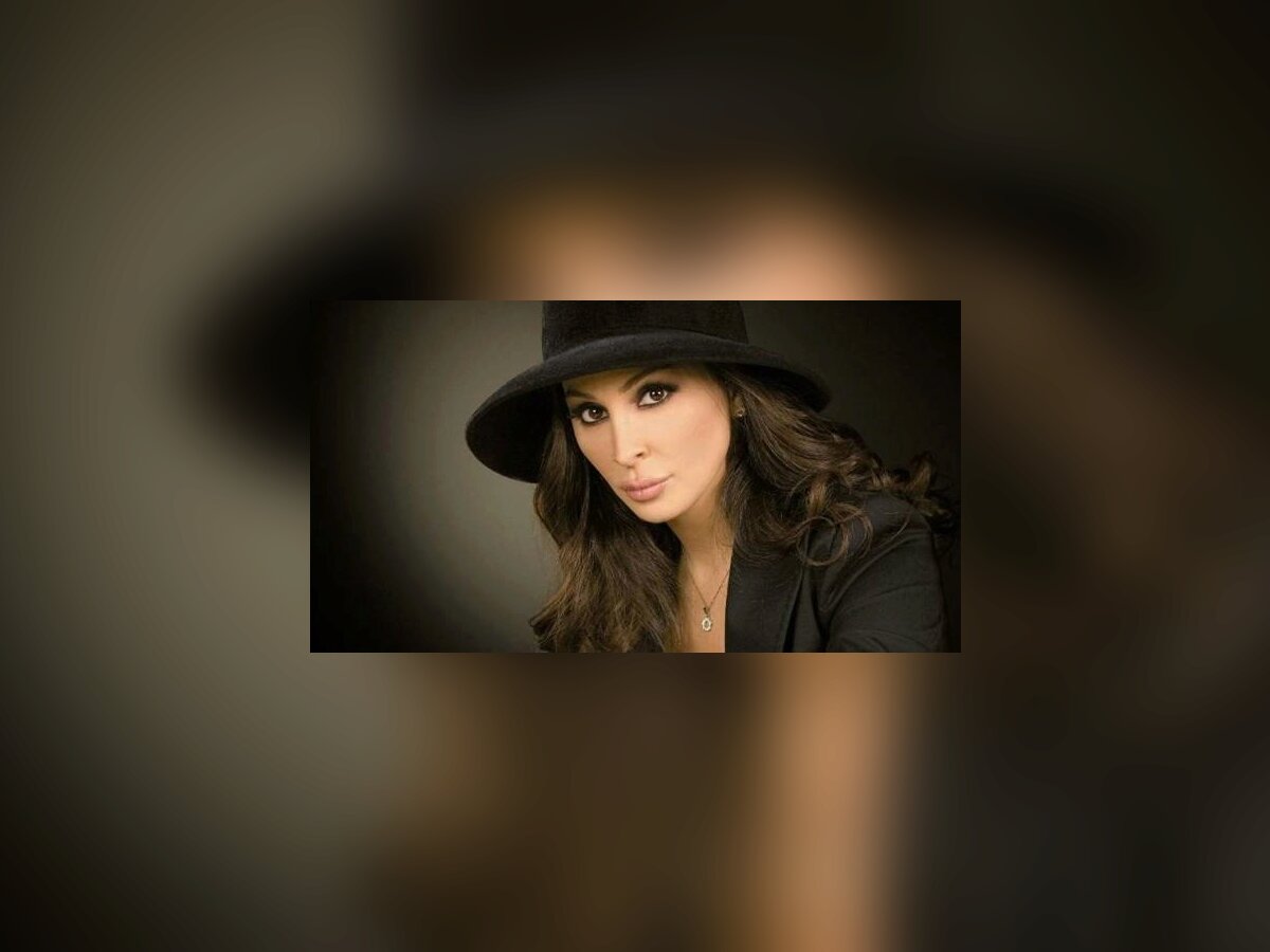 إليسا تحيي حفل رأس السنة 2018 ب"Grand Hyatt Dubai" 1.jpg