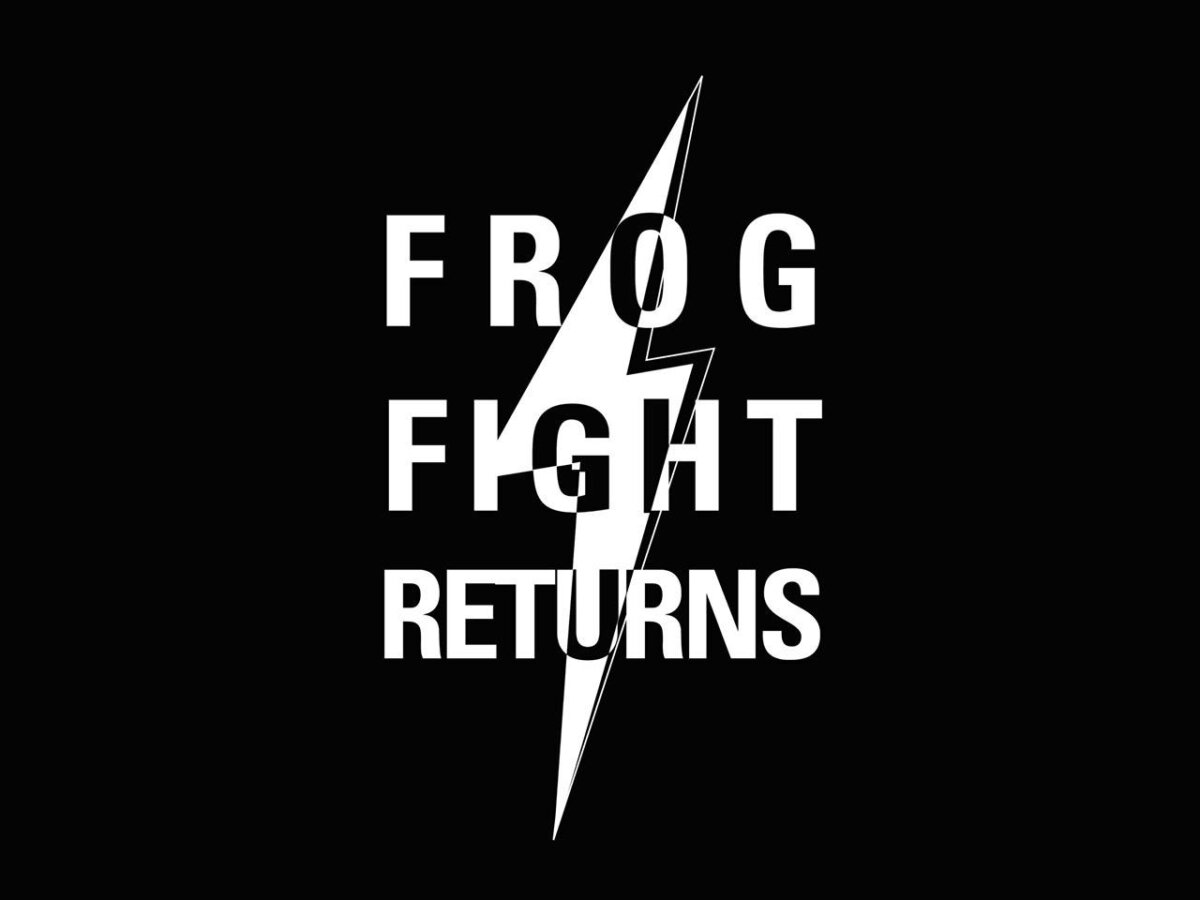 Frog Fight 1.jpg