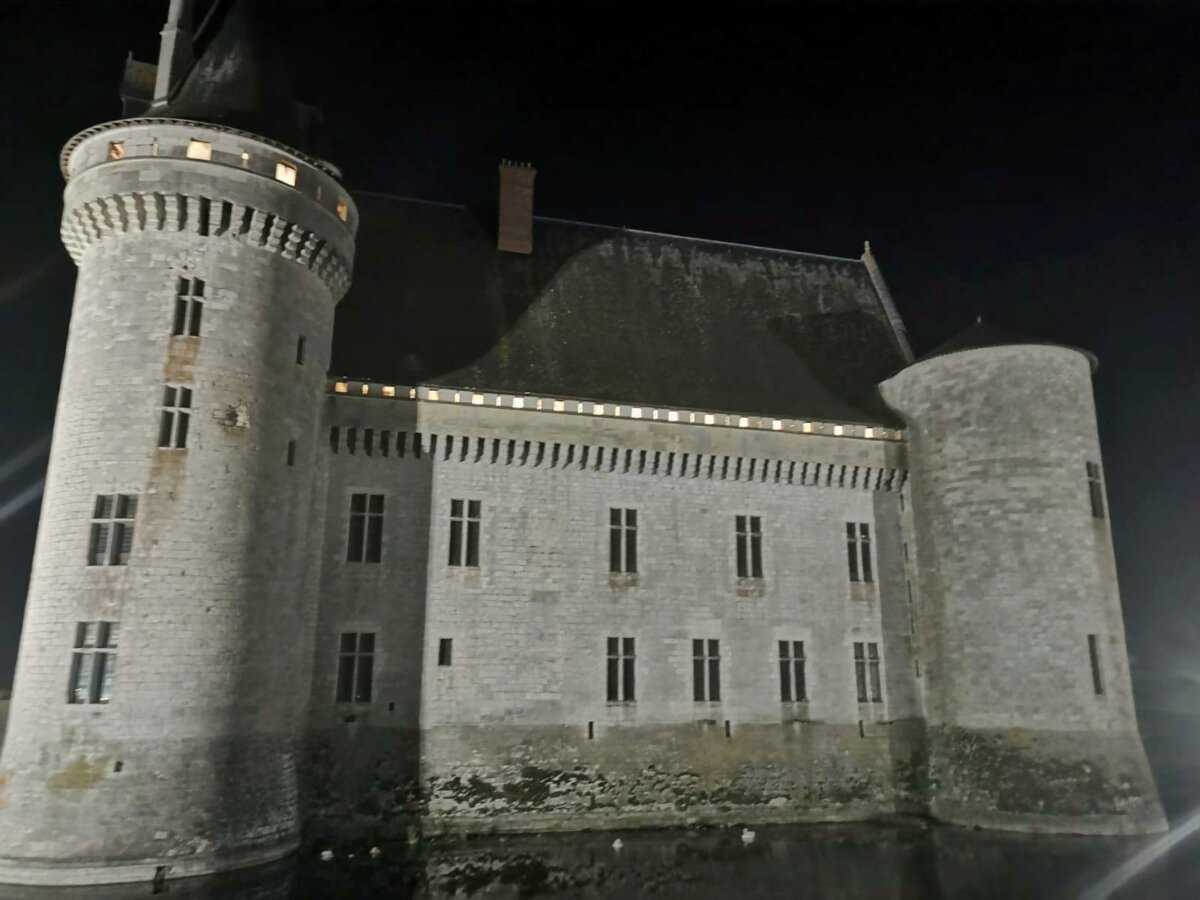 les heures historiques de Sully sur Loire 1.jpg
