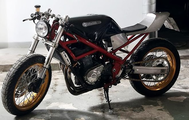 Honda bandit 400