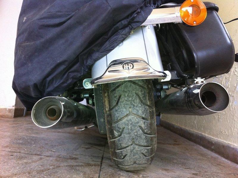 Réparer un pot d'échappement percé - Accessoires moto - Motards