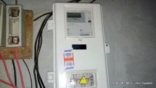 Electricity regulator, NERC, directs Nigerians without prepaid meters to stop pa