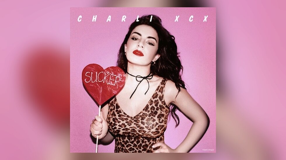 Прическа как у charli xcx