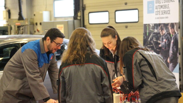 Main photo Semaine des services de l'automobile : le GARAC ouvre ses portes