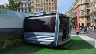 Première cabine du téléphérique Téléo à Toulouse 