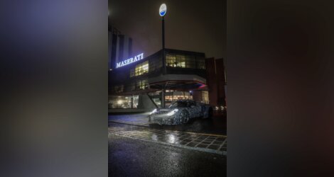 MMXX - Supercar Maserati avec moteur 100 % Maserati