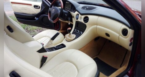 [VENDUE] Maserati 4200 GT boîte manuelle Rosso bologna