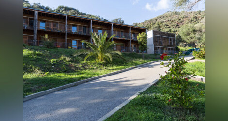Cargèse, un "Jardin" international des sciences en Corse